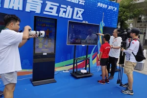 使用智能设备跟踪和促进篮球运动员的成长:创新科技助力青少年全面进步
